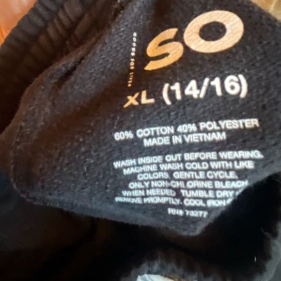 Girls Shorts - Picture 3 of 3